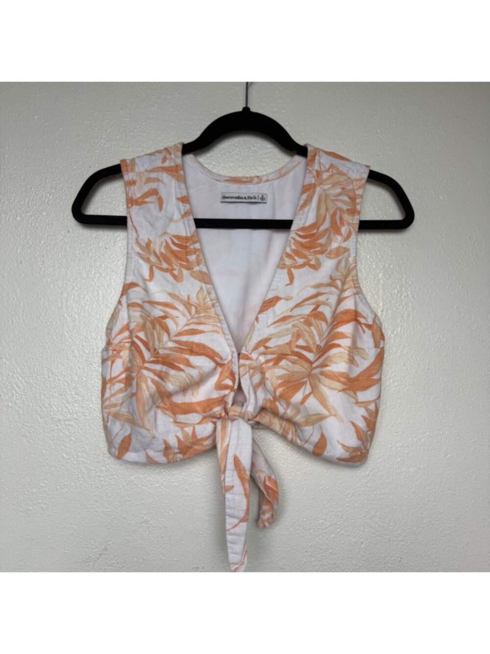 Abercrombie & Fitch Sleeveless Tie-Front Crop Top Orange Leaf Print Size S